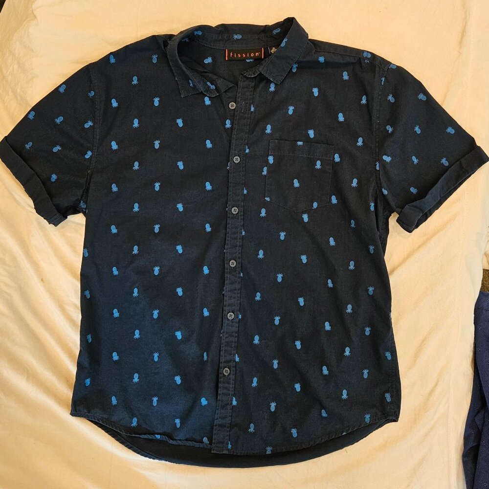 Men's Navy Blue Pineapple Print Short Sleeve Button Down Casual Dress Shirt